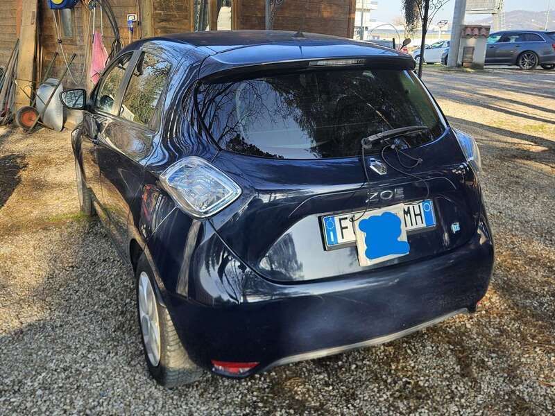 Usata Renault Zoe Life 42 kW (58 CV) 2016 Blu 175 Utilitaria