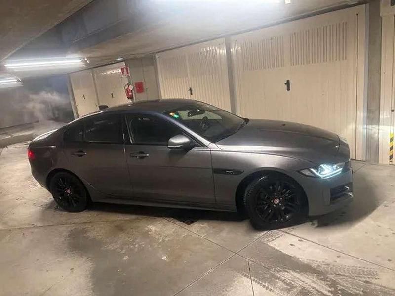 Usata Jaguar XE R-Sport 179 CV (131 kW) 2018 Berlina