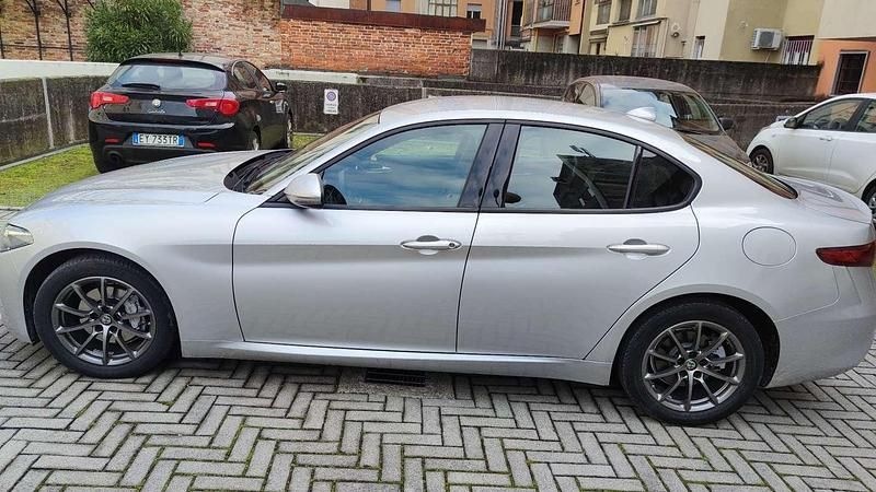 Usata Alfa Romeo Giulia Business 160 CV (117 kW) 2018 Berlina