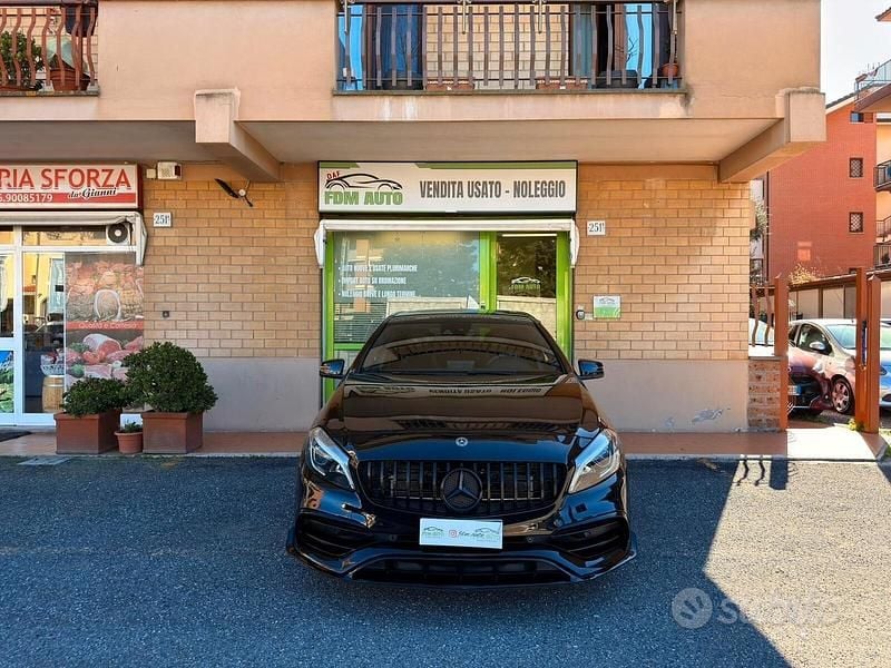 Usata Mercedes A45 AMG AMG 381 CV (280 kW) 2018 Nero Berlina