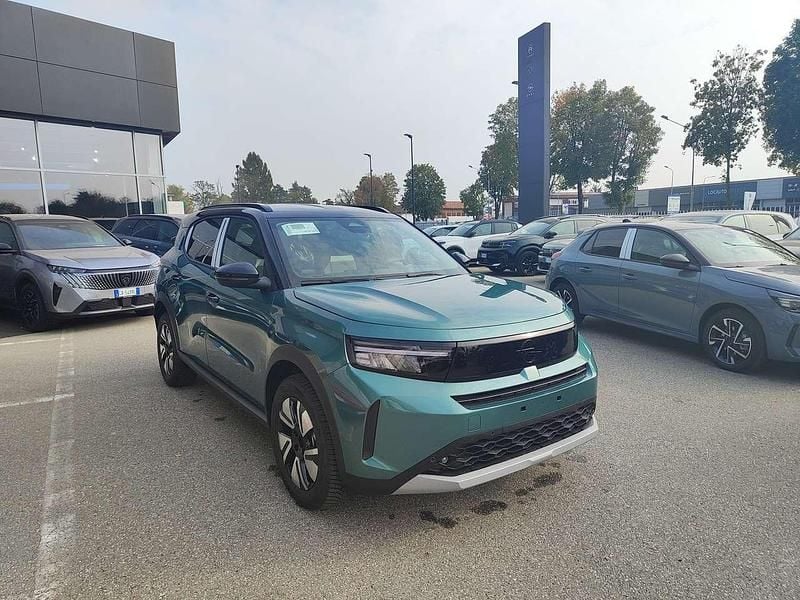 Nuova Opel Frontera 145 CV (106 kW) 2025 Khaki greentetto nero SUV