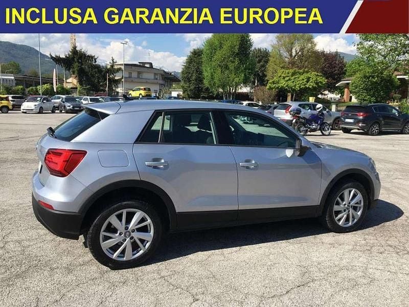 Usata Audi Q2 Business 116 CV (85 kW) 2020 Argento SUV