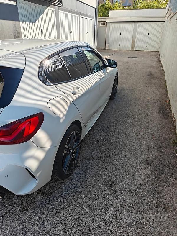 Usata BMW 118 M Sport 150 CV (110 kW) 2020 Bianco Utilitaria