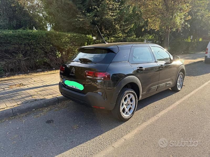 Usata Citroën C4 Cactus 82 CV (60 kW) 2022 Nero Utilitaria