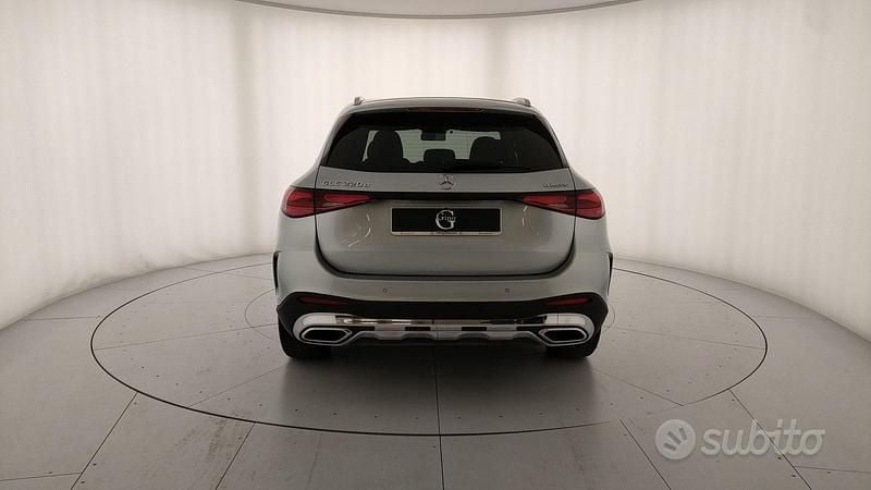 Usata Mercedes GLC220 AMG Line Premium 197 CV (144 kW) 2023 Grigio SUV