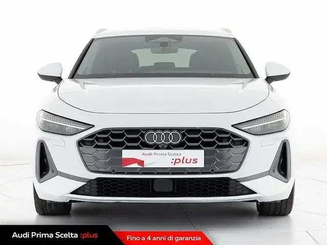 Usata Audi A5 Advanced 204 CV (150 kW) 2025 Bianco ghiaccio metallizzato Station wagon