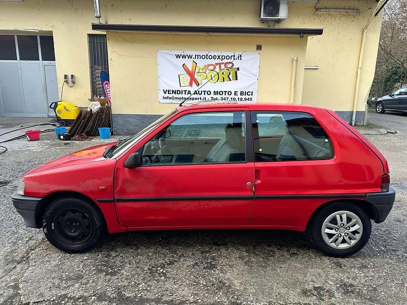Usata Peugeot 106 50 CV (36 kW) 1995 Rosso Utilitaria