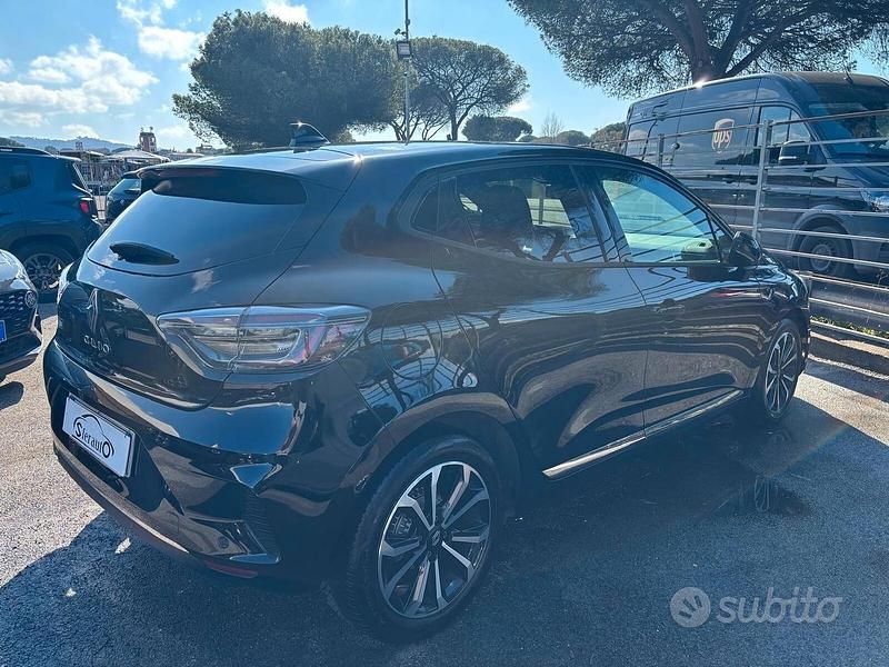 Usata Renault Clio V Techno 91 CV (66 kW) 2024 Nero Berlina