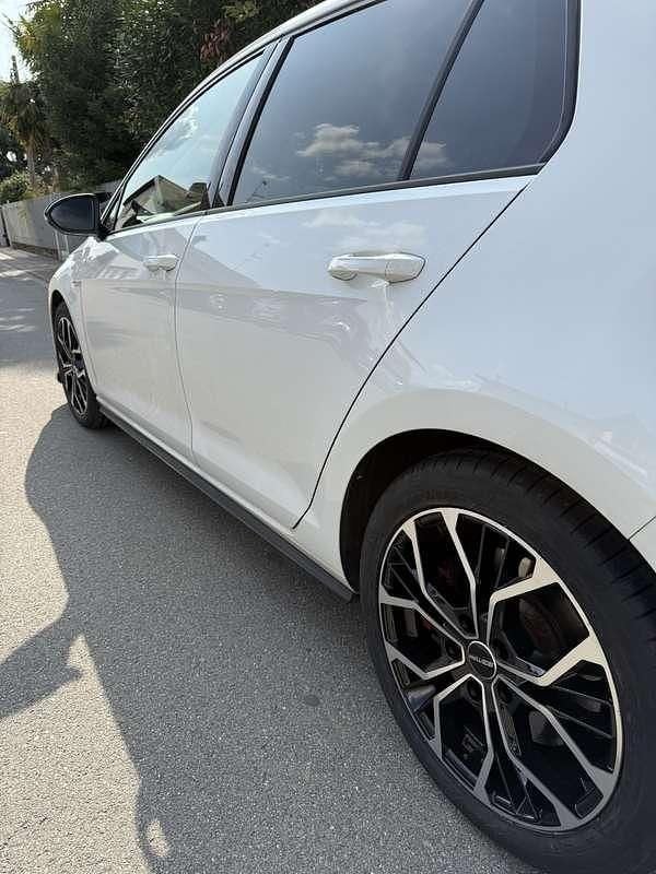 Usata VW Golf VIII GTI 245 CV (180 kW) 2020 Berlina