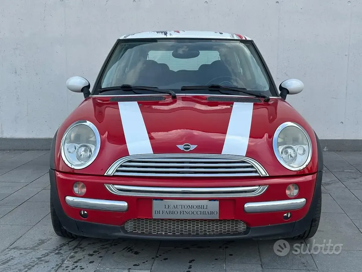 Usata Mini Cooper 116 CV (85 kW) 2004 Rosso Utilitaria