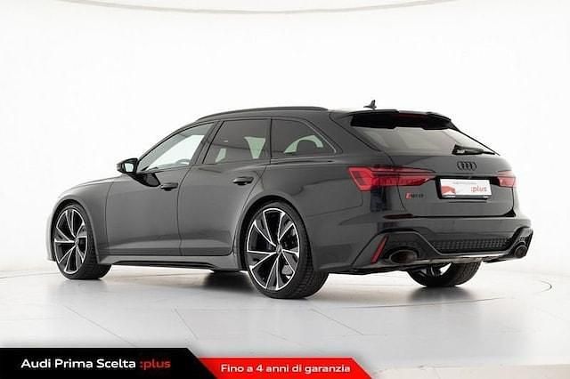 Usata Audi RS6 Ambiente 600 CV (441 kW) 2022 Nero Station wagon