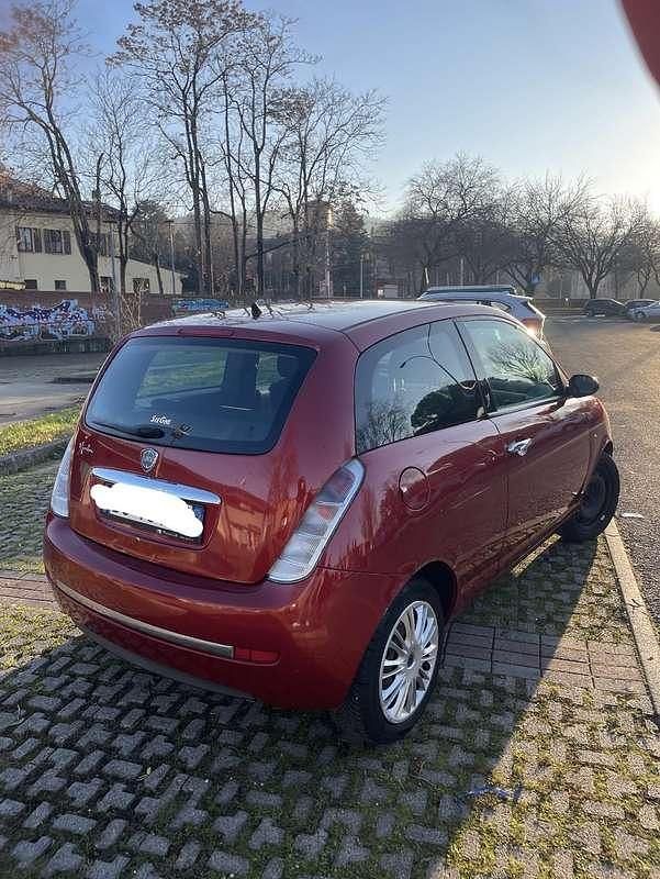Usata Lancia Ypsilon 60 CV (44 kW) 2008 Utilitaria