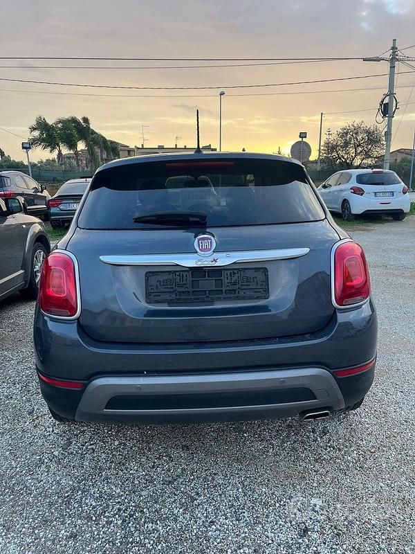 Usata Fiat 500X Cross 120 CV (88 kW) 2016 Grigio SUV