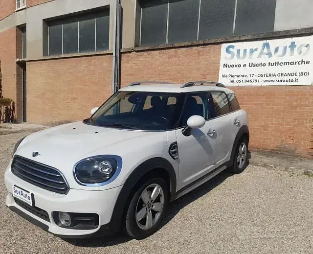 Usata Mini One D Countryman Business 116 CV (85 kW) 2018 Bianco SUV