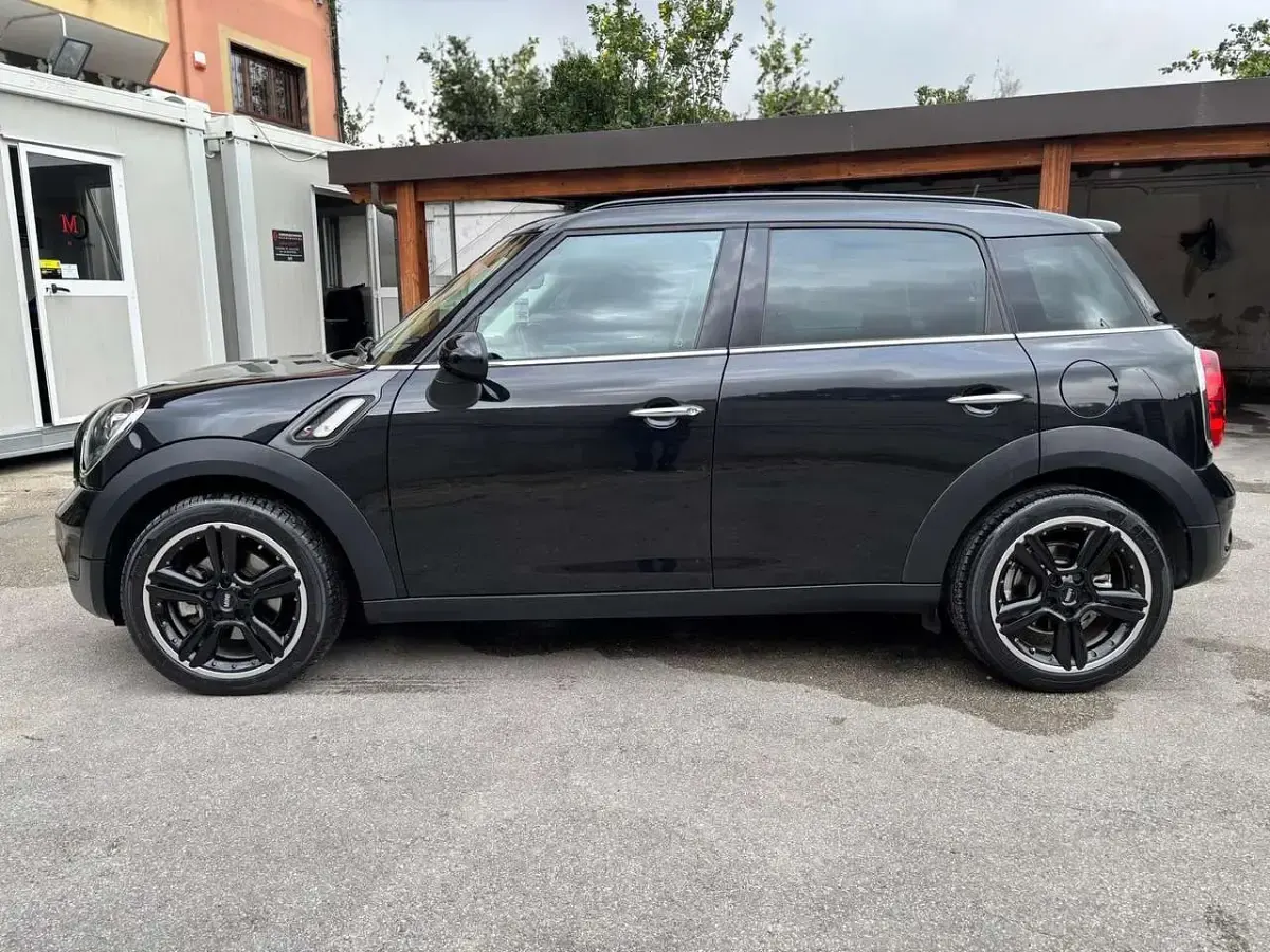 Usata Mini Cooper SD Countryman 143 CV (105 kW) 2016 Blu/azzurro SUV