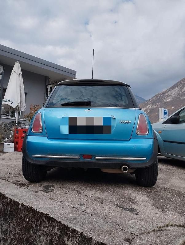 Usata Mini Cooper 116 CV (85 kW) 2005 Blu/azzurro Utilitaria