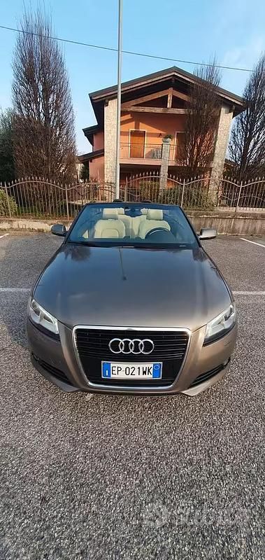 Usata Audi A3 Cabriolet Ambition 122 CV (89 kW) 2012 Bronzo Cabrio