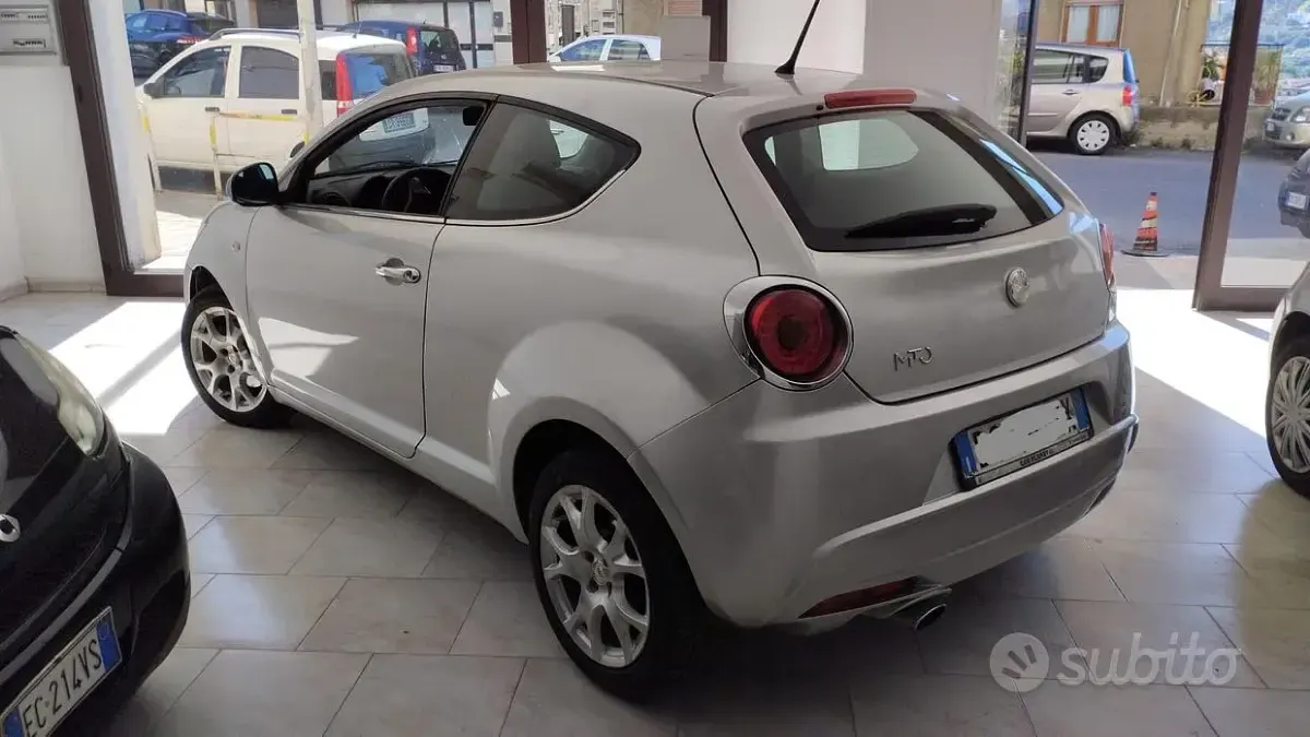Usata Alfa Romeo MiTo 120 CV (88 kW) 2009 Grigio Utilitaria