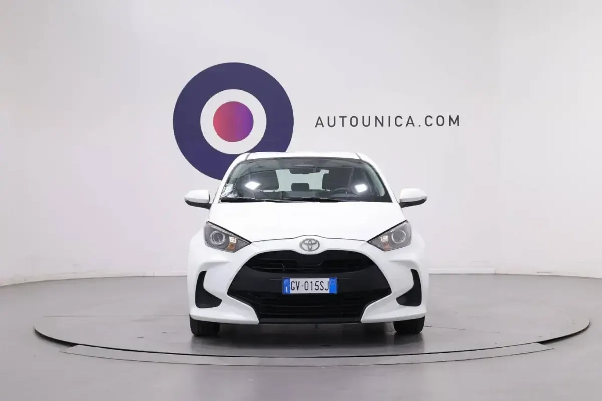 Usata Toyota Yaris 92 CV (67 kW) 2024 Utilitaria
