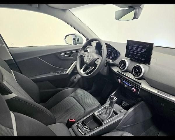 Nuova Audi Q2 S-Line 150 CV (110 kW) 2026 Grigio freccia perla SUV