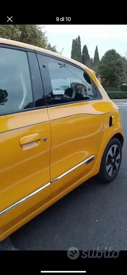 Usata Renault Twingo 65 CV (47 kW) 2019 Giallo Utilitaria