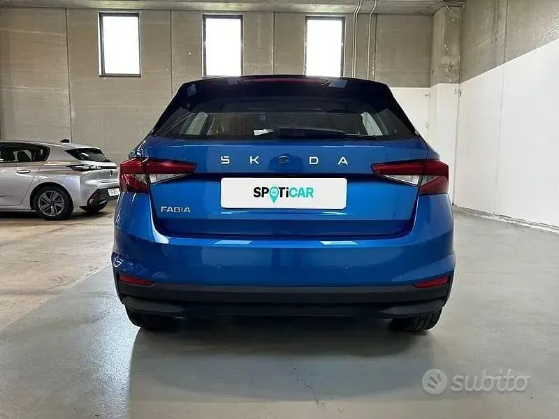 Usata Skoda Fabia 80 CV (58 kW) 2025 Blu Utilitaria