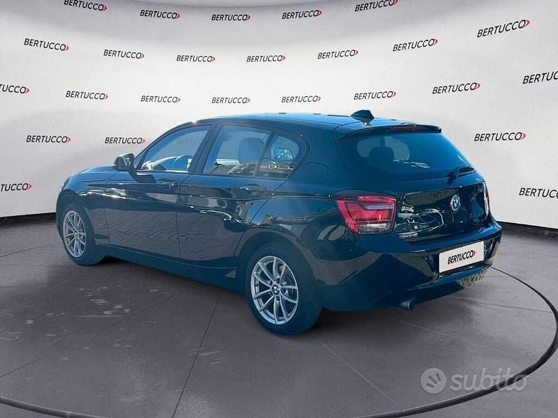 Usata BMW 118 143 CV (105 kW) 2015 Nero Utilitaria