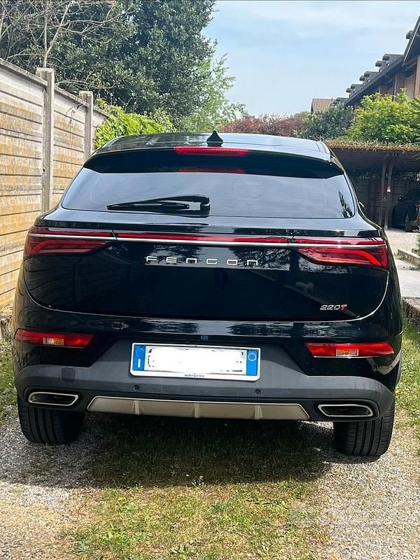 Usata DFSK Fengon 137 CV (100 kW) 2023 Nero Berlina
