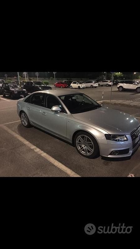 Grigio Usata 2008 Audi A4 Tre volumi | 5500 € (Buon prezzo) - Immagine 1/4