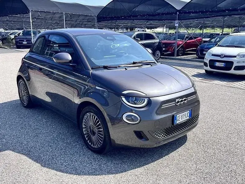 Usata Fiat 500e Icon 86 kW (118 CV) 2021 Other Berlina