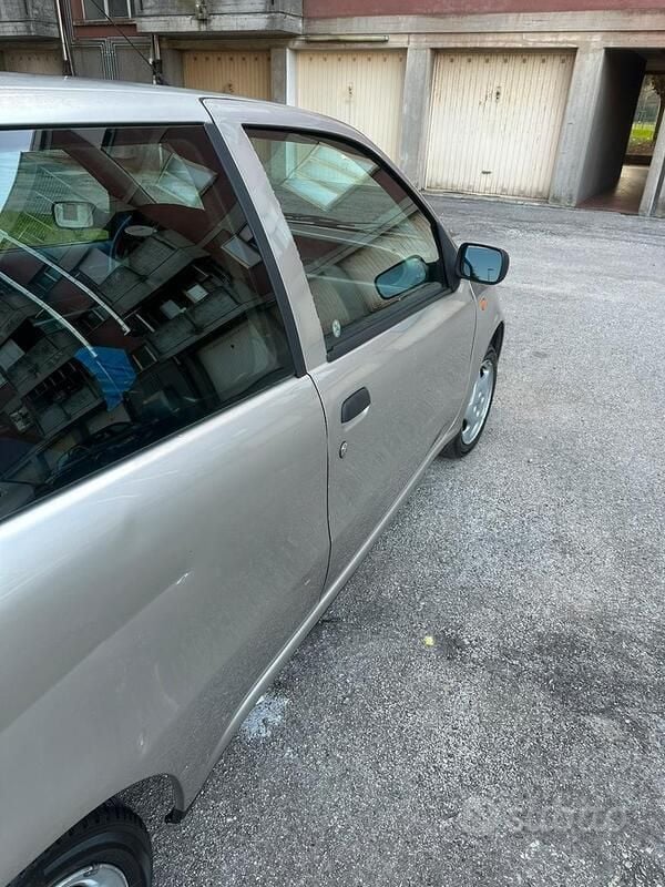 Usata Fiat Punto 54 CV (39 kW) 1998 Grigio Utilitaria