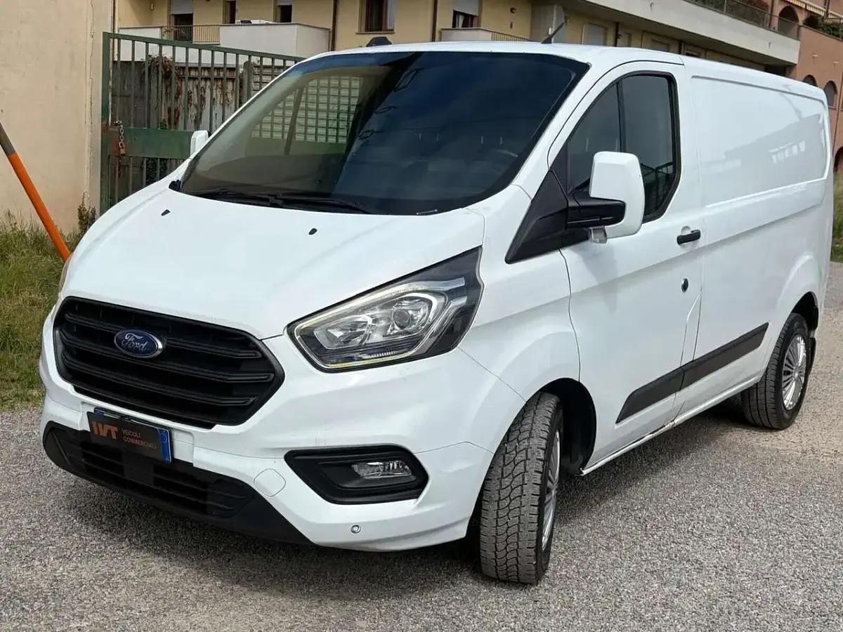 Usata Ford Transit Custom 131 CV (96 kW) 2023 Bianco Furgone