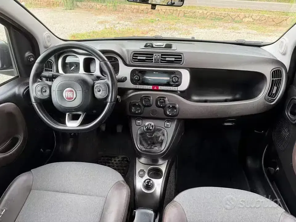 Usata Fiat Panda Cross Cross 95 CV (69 kW) 2017 Verde Utilitaria