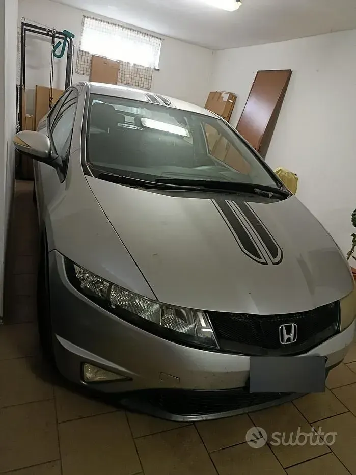 Usata Honda Civic Elegance 99 CV (72 kW) 2011 Grigio Berlina