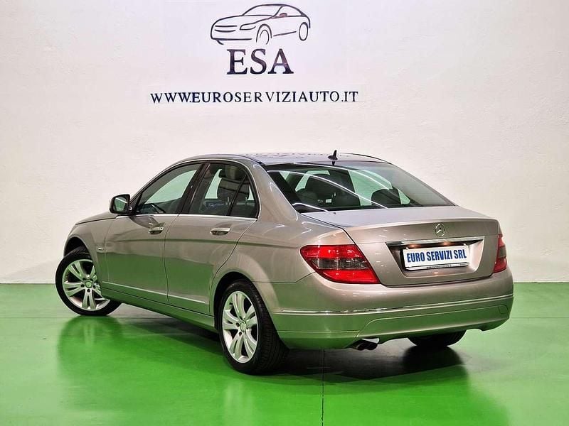 Usata Mercedes C180 Avantgarde 156 CV (114 kW) 2007 Argento Berlina