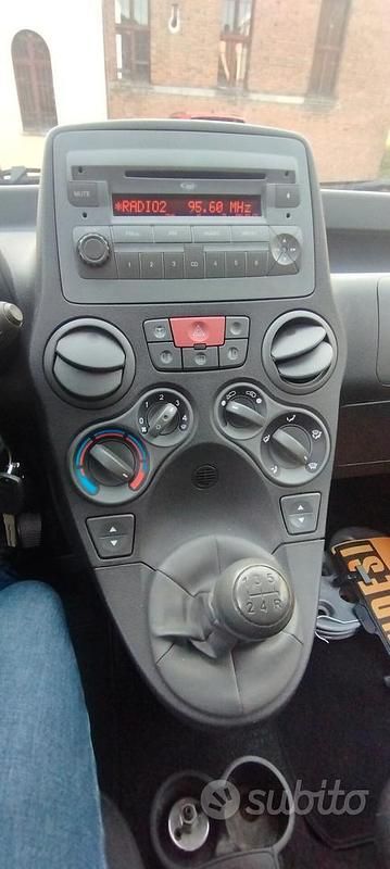 Usata Fiat Panda Dynamic 59 CV (43 kW) 2011 Grigio Berlina