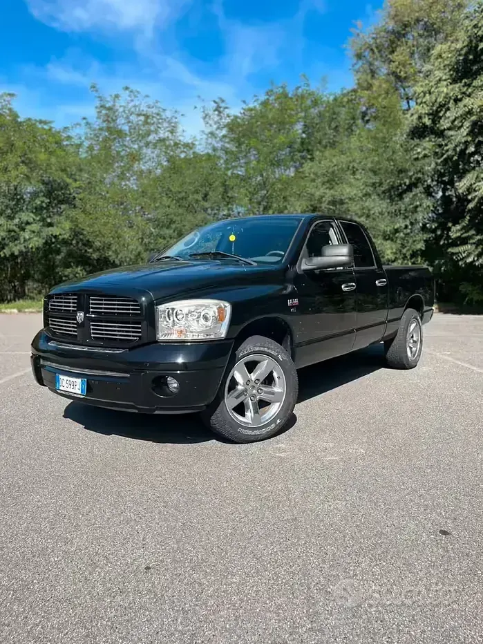Usata Dodge Ram 345 CV (253 kW) 2006 Nero Pick-up
