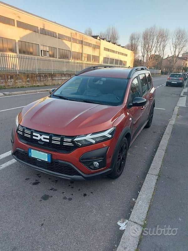 Usata Dacia Jogger Extreme 101 CV (74 kW) 2023 Monovolume