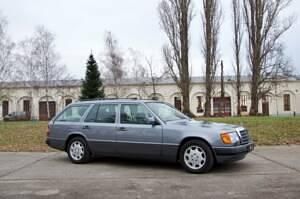 Usata Mercedes E280 197 CV (144 kW) 1993 Grigio Station wagon