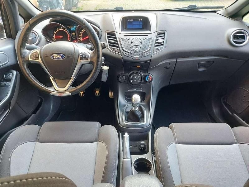 Usata Ford Fiesta ST 182 CV (133 kW) 2015 Other Berlina
