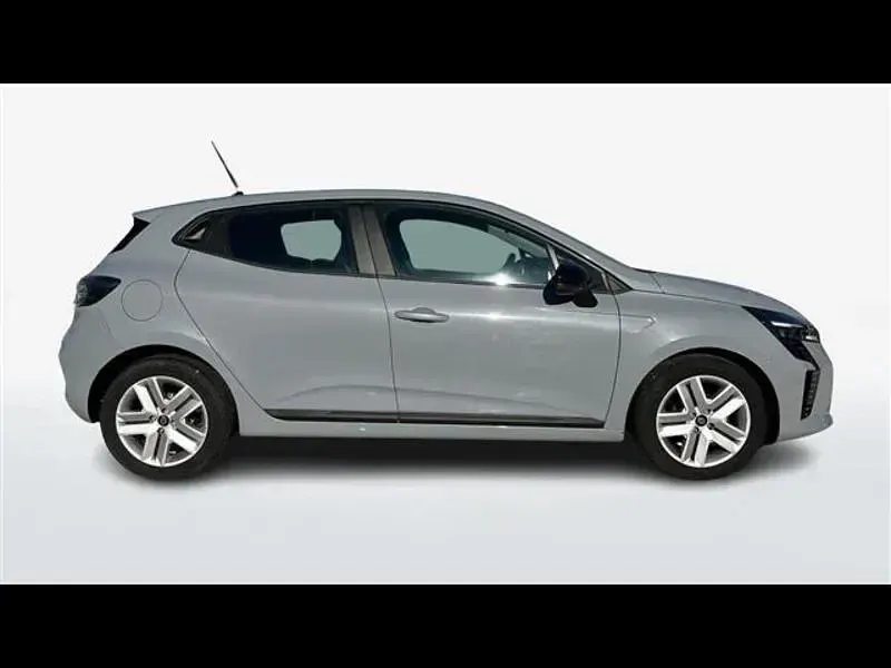 Usata Renault Clio Evolution 2024 Grigio chiaro Utilitaria
