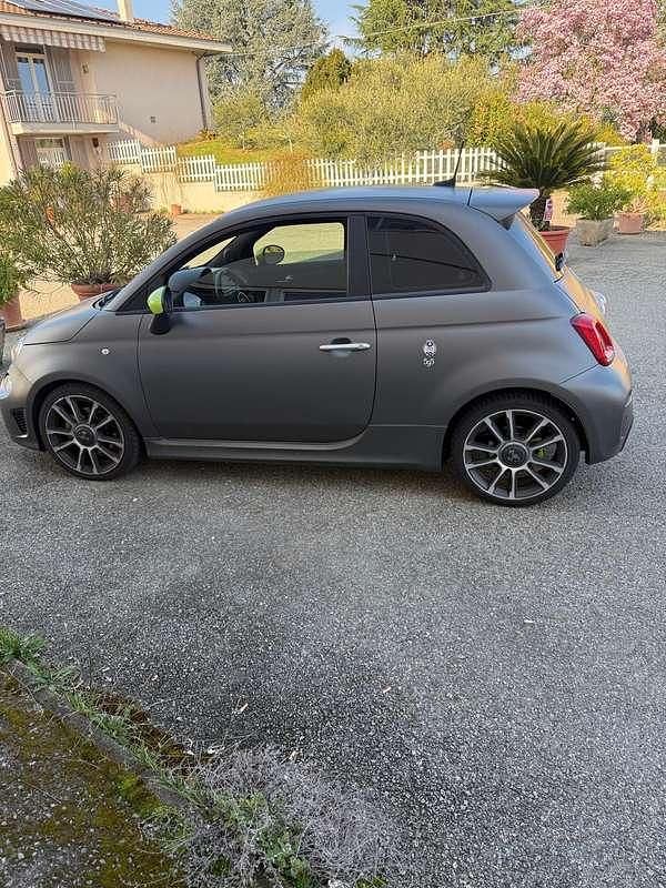 Usata Abarth 595 Pista 165 CV (121 kW) 2019 Grigio Utilitaria