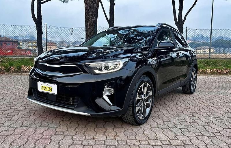 Usata Kia Stonic Style 101 CV (74 kW) 2021 Nero SUV