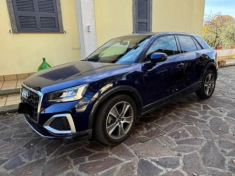 Usata Audi Q2 Admired 116 CV (85 kW) 2022 Blu/azzurro SUV