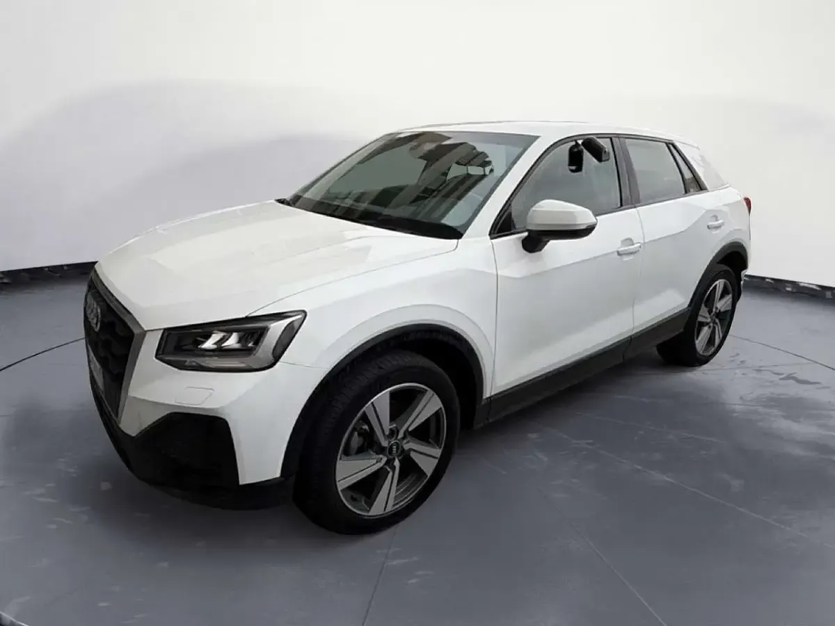 Usata Audi Q2 110 CV (80 kW) 2022 Bianco SUV