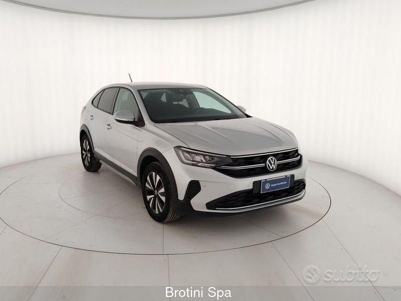 Usata VW Taigo Life 110 CV (80 kW) 2023 Argento SUV