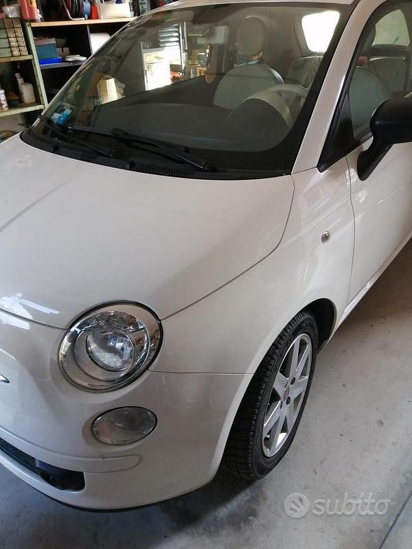 Usata Fiat 500 69 CV (50 kW) 2008 Bianco Utilitaria