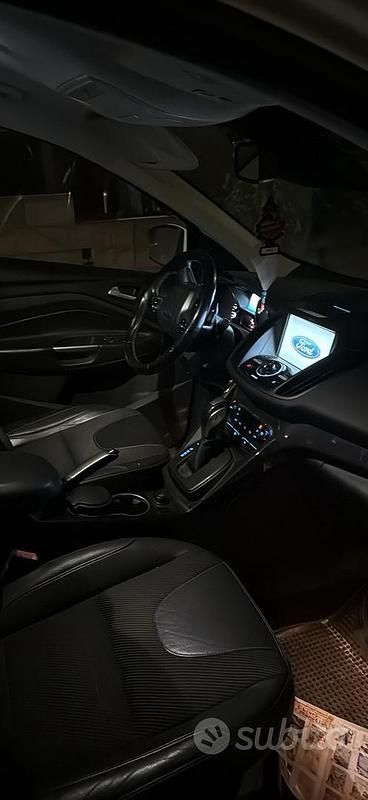 Usata Ford Kuga 150 CV (110 kW) 2016 SUV