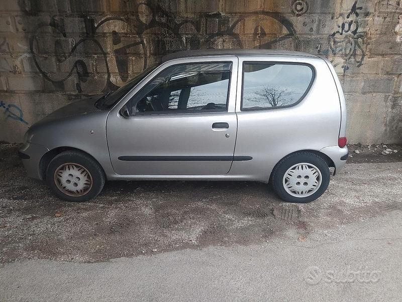 Usata Fiat 600 2003 Grigio Utilitaria