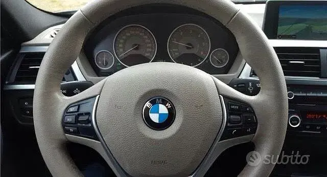 Usata BMW 320 116 CV (85 kW) 2016 Grigio Berlina